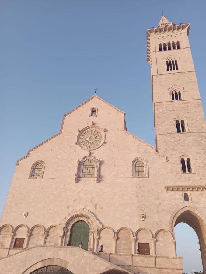 Il Moretto Trani Exteriör bild