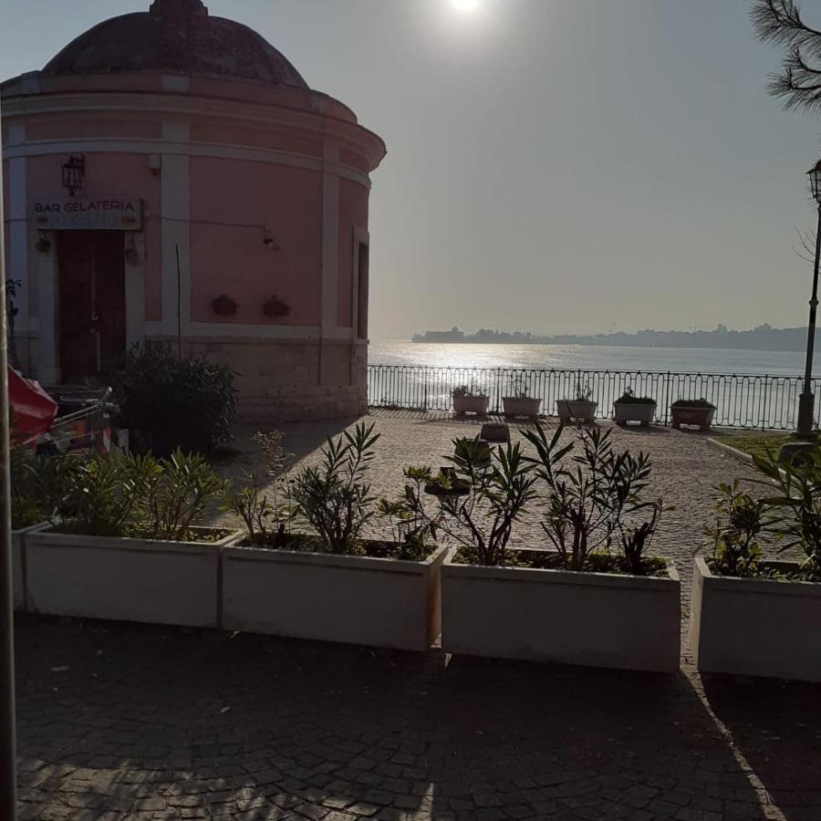 Il Moretto Trani Exteriör bild